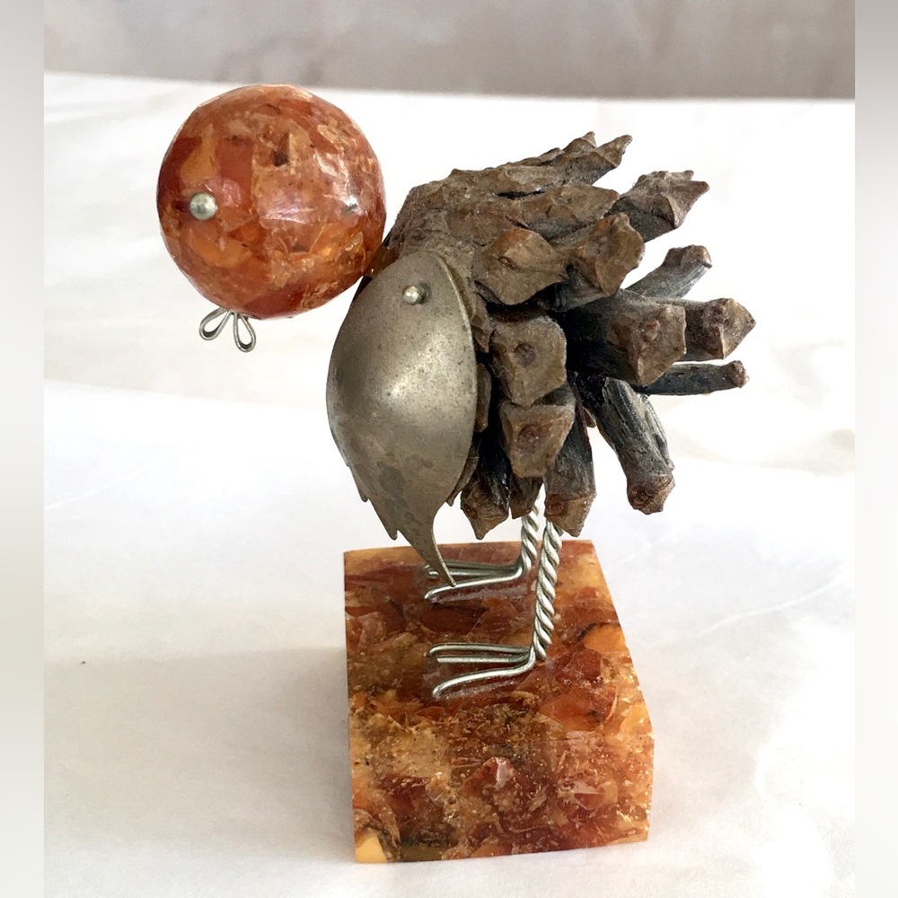 VTG Baltic Amber & Pinecone Folk Art Bird Figurine MCM 1960s